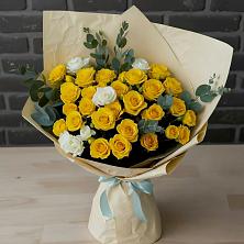 Букет цветов из:  Розы в Абрау-Дюрсо