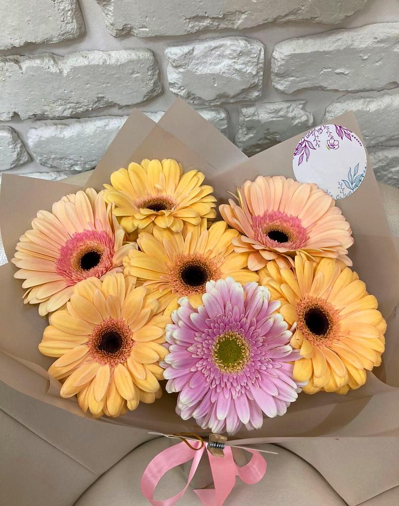 Букет цветов из: Герберы в Абрау-Дюрсо
