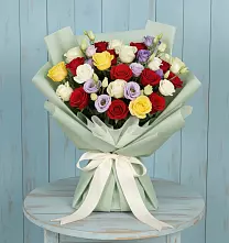 Букет цветов из:  Розы в Абрау-Дюрсо
