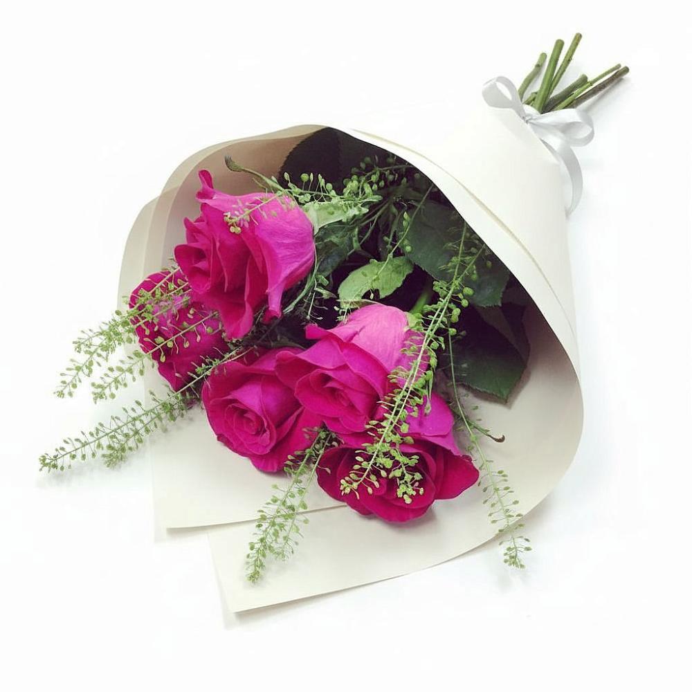 Букет цветов из: Розы в Абрау-Дюрсо