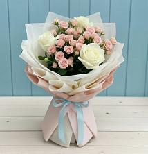 Букет цветов из:  Розы в Абрау-Дюрсо