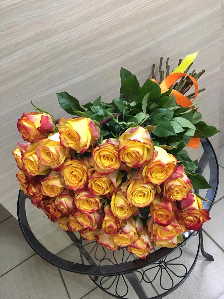 Букет Желтые розы в Абрау-Дюрсо