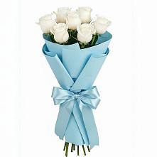 Букет 7 белых роз Проуд в Абрау-Дюрсо